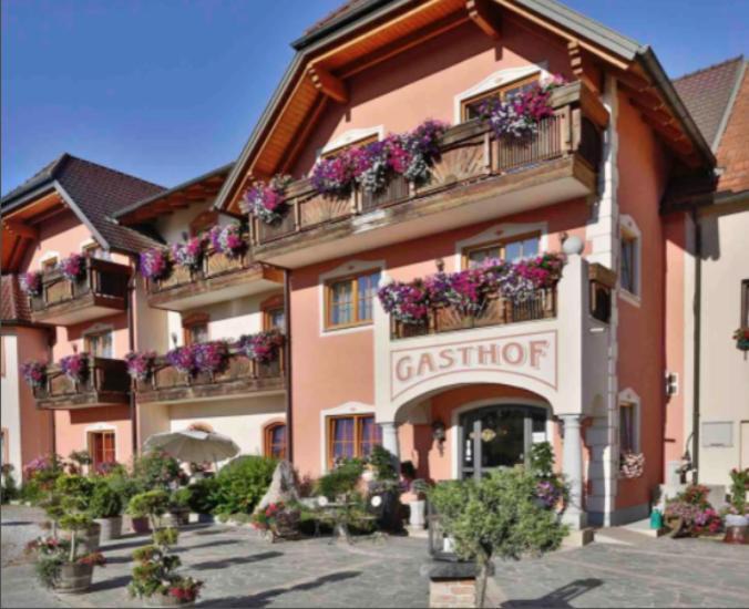 Hotel Gasthof Familie Czepl Ernsthofen ภายนอก รูปภาพ